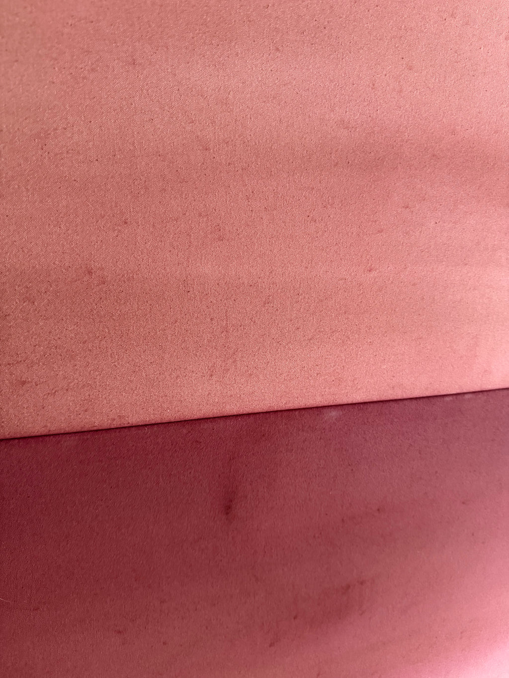 Puce fold