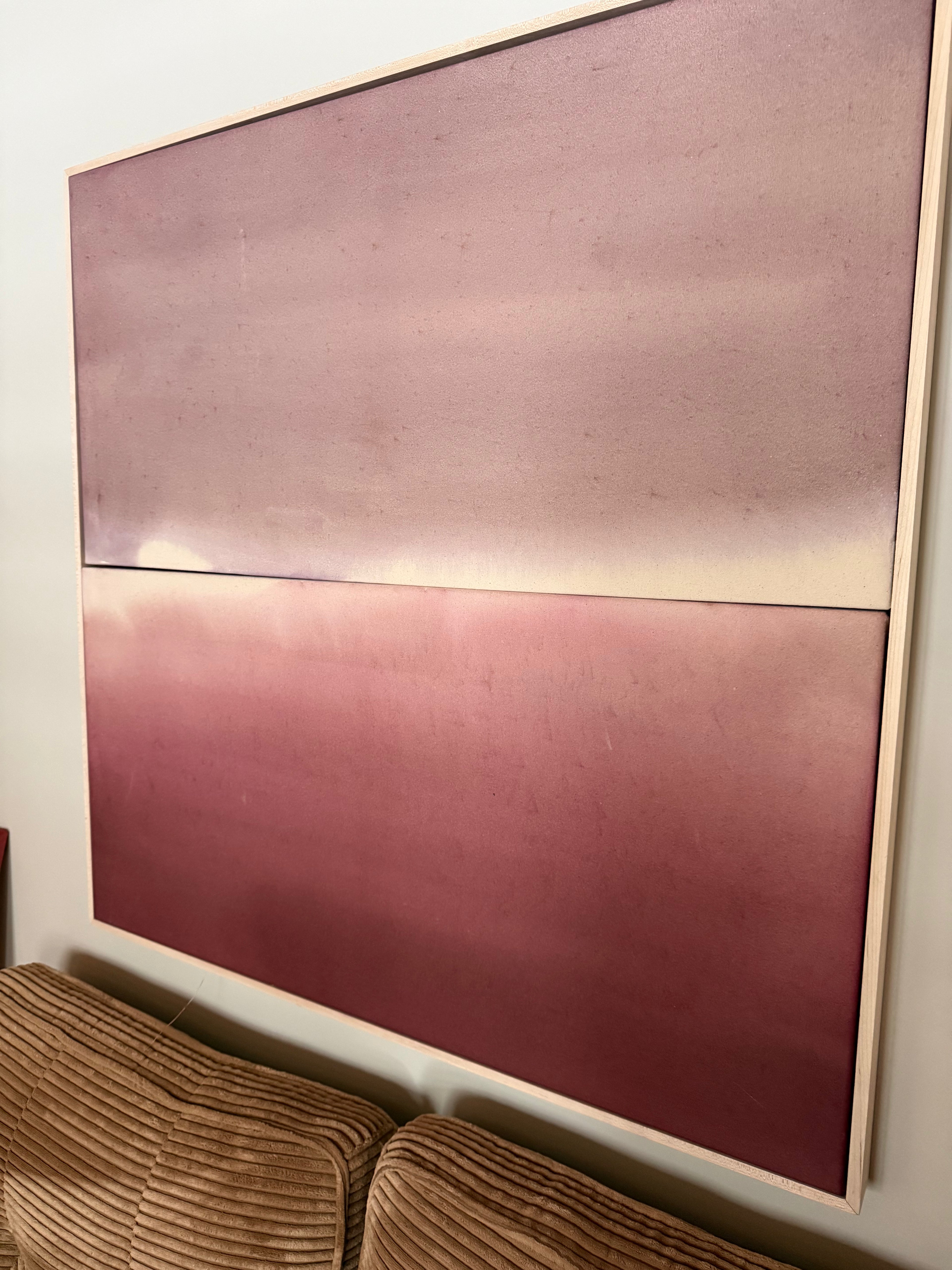 puce fold three
